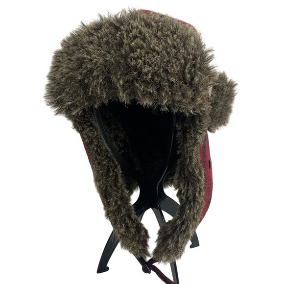 Red Plaid Yukon Charlies Trapper Hunting Hat Faux Fur, Ear + Chin Straps SZ L/XL - Picture 2 of 9